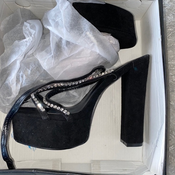 So Me ladies Platform Heels size 7.5 black embellished NEW - Picture 1 of 6